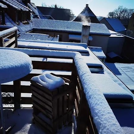 Gemuetliche Dachwohnung Mit Kleiner Oder Grosser Dachterrasse Nebeneinander Wolmirstedt Zewnętrze zdjęcie