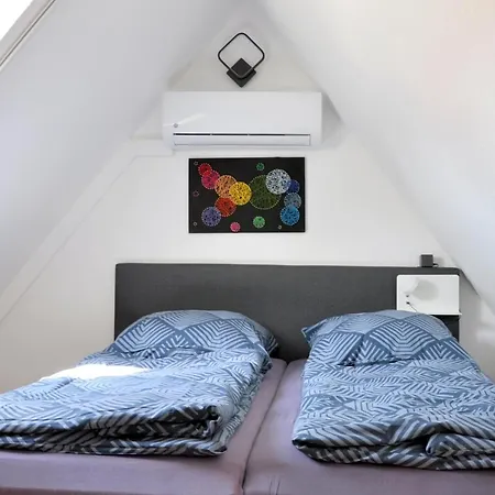 Gemuetliche Dachwohnung Mit Kleiner Oder Grosser Dachterrasse Nebeneinander Wolmirstedt Zewnętrze zdjęcie